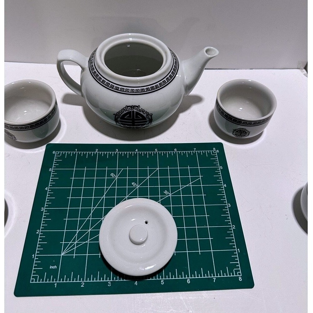 Asian Tea Set Teapot with 2 Cups‎ Oriental Design White Porcelain - Picture 7 of 15